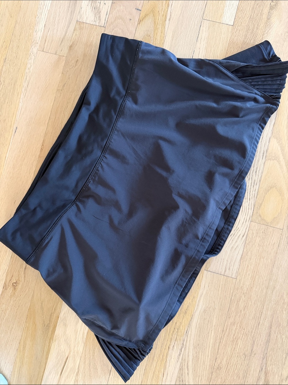 Lululemon Black Athletic Skirt with Pleated Side Panels